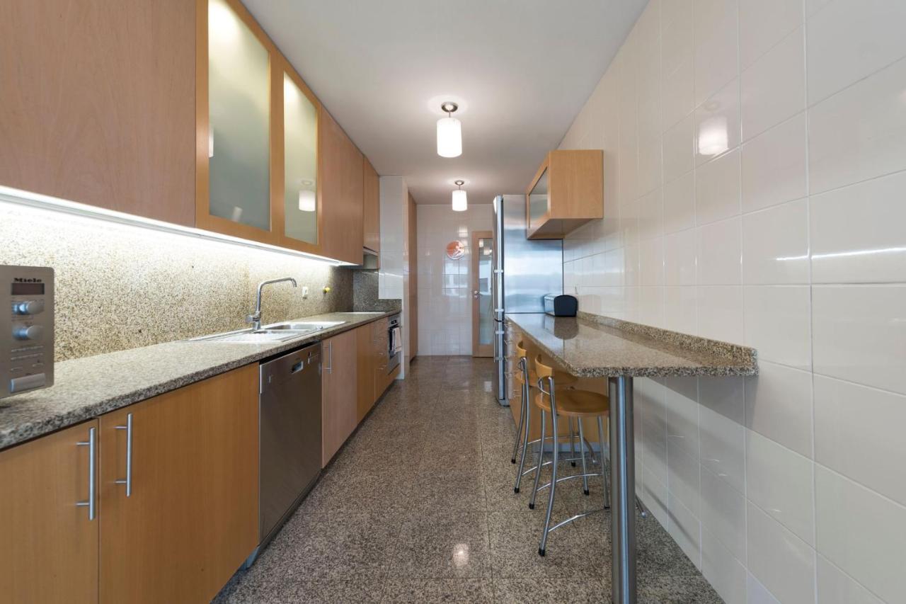 Lovelystay - Oporto Beach Apartment With 2 Free Parking Spots Matosinhos  Eksteriør billede