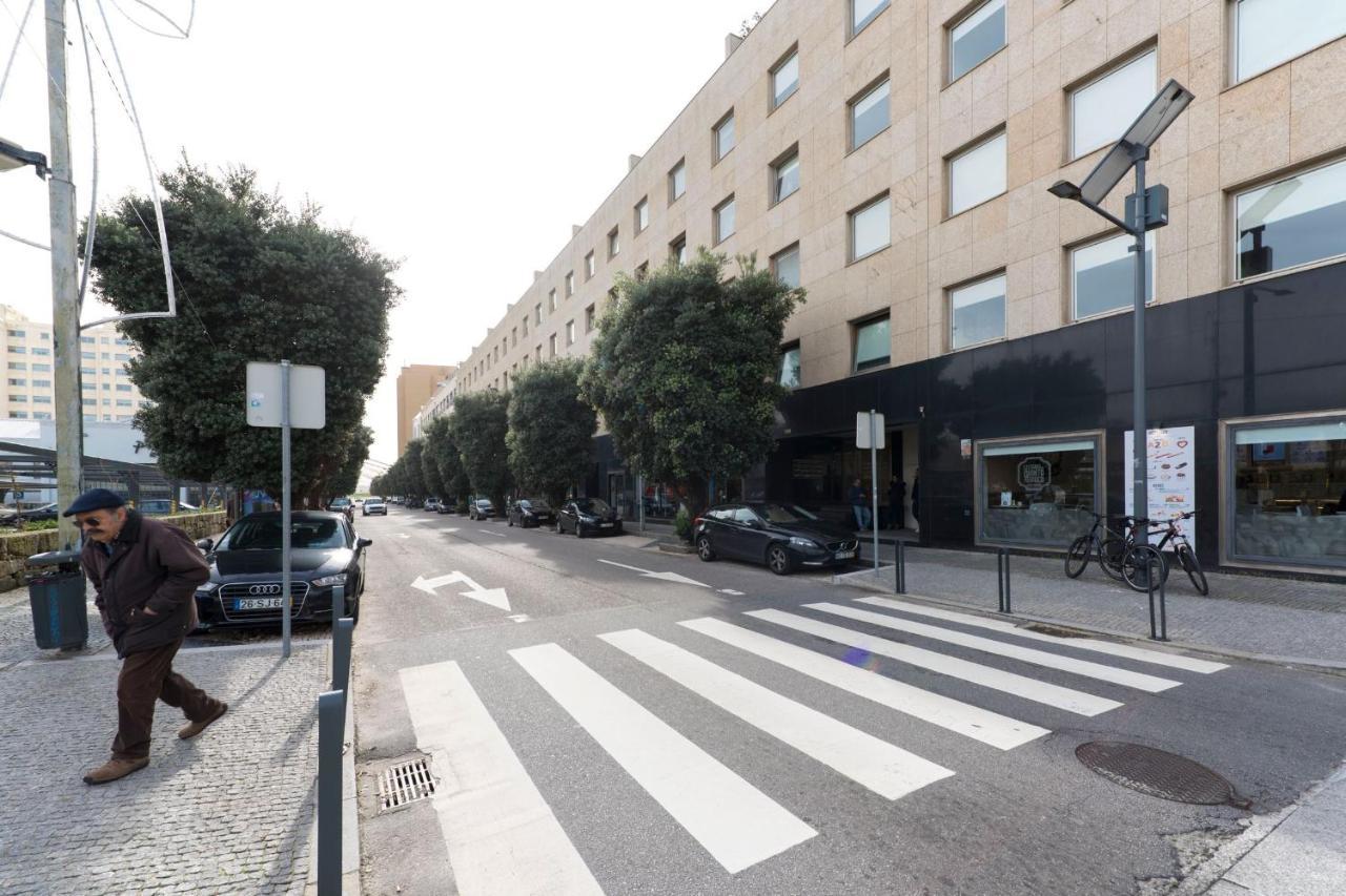 Lovelystay - Oporto Beach Apartment With 2 Free Parking Spots Matosinhos  Eksteriør billede